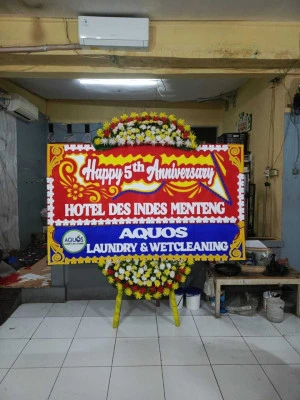 Papan Bunga di Tegal Alur