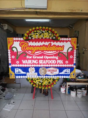 Papan Bunga di Tegal Alur