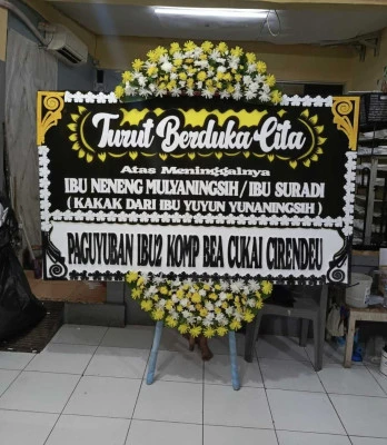 Papan Bunga di Tegal Alur